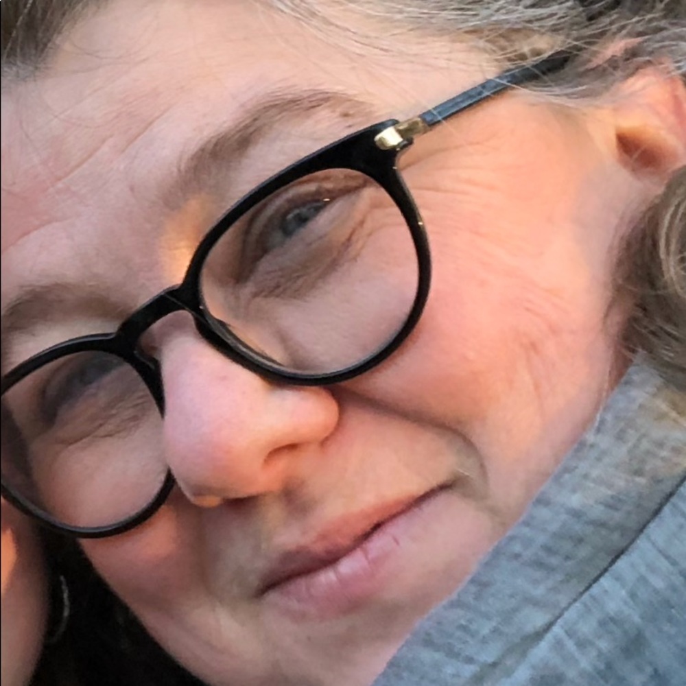 Meet your Posher, Jean